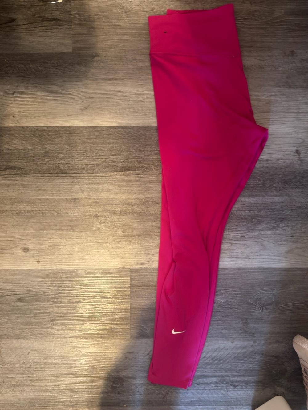 Nike Hot Pink Womens Athletic Leggings